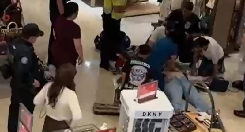 MUERE UNA MUJER EN  ALTARIA MIENTRAS HACÍA SUS COMPRAS