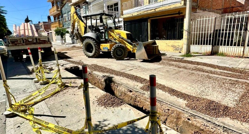 AVANZA MIAA CON LA REHABILITACIÓN DE RED SANITARIA EN DIVERSOS PUNTOS DEL MUNICIPIO DE AGS
