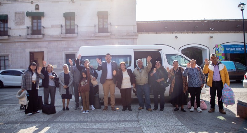 PADRES DE FAMILIA DE JESÚS MARÍA, AGS, VIAJAN A ESTADOS UNIDOS PARA ABRAZAR A SUS HIJOS MIGRANTES