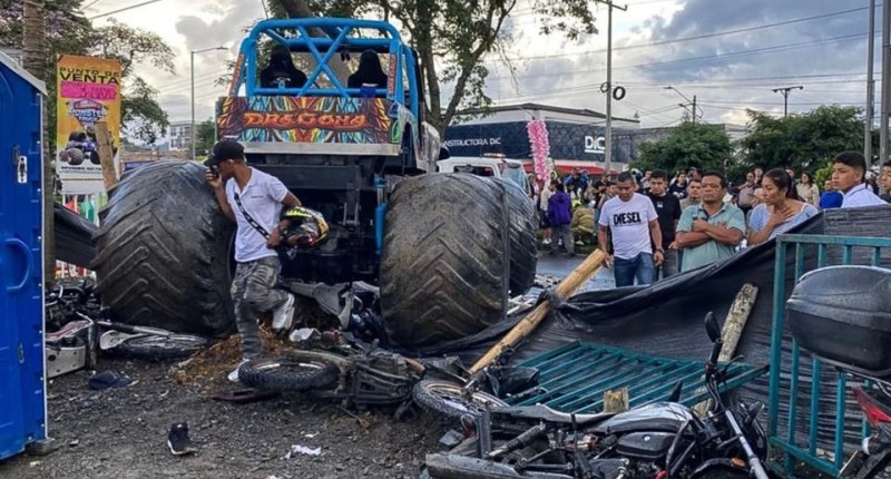 EXHIBICIÓN DE `MONSTER TRUCKS` DEJA DOS MUERTOS Y 37 HERIDOS EN COLOMBIA | VIDEO 