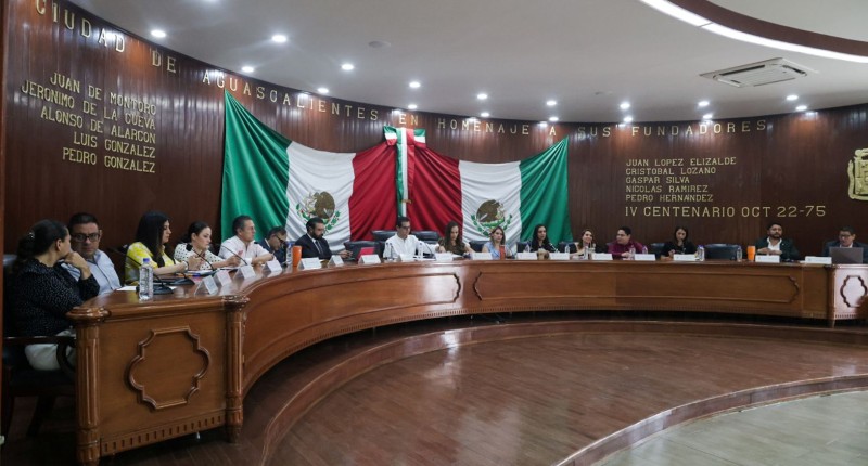 IMPULSA AYUNTAMIENTO DE AGUASCALIENTES MÁS Y MEJORES ESPACIOS PARA ÁREAS VERDES, DEPORTIVAS Y RECREATIVAS