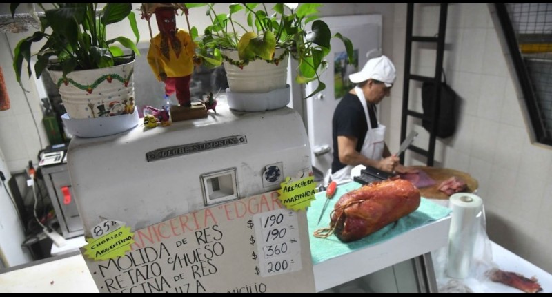 INFLACIÓN EN MÉXICO DESACELERA A 3.94% EN MAYO: PEPINO Y TOMATE VERDE, LOS QUE MÁS BAJARON DE PRECIO