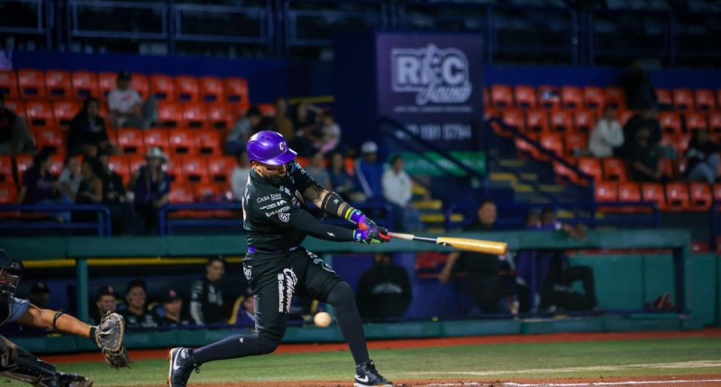 RIELEROS DIVIDIÓ TRIUNFOS EN LA JORNADA DOBLE ANTE CONSPIRADORES 
