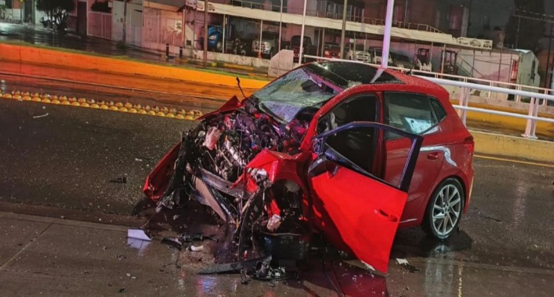 FUERTE ACCIDENTE EN EL FRACCIONAMIENTO LA FUNDICIÓN, EN AGS, DEJÓ UNA PERSONA LESIONADA 
