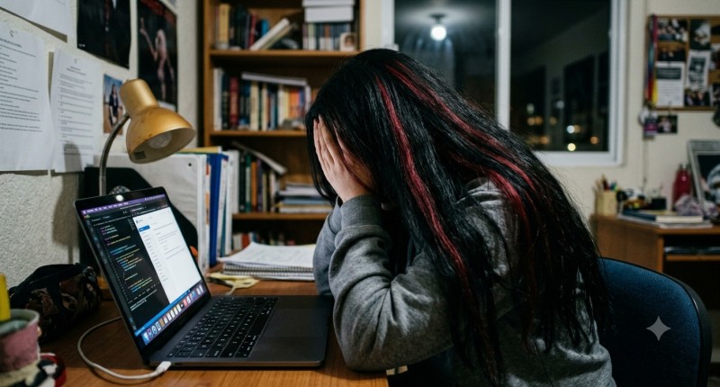20.4 % DE USUARIOS DE INTERNET EN MÉXICO SUFRIERON CIBERACOSO EN 2025