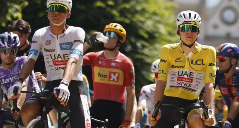 ISAAC DEL TORO MANTIENE EL ?MAILLOT? BLANCO Y EL TERCER LUGAR TRAS LA ETAPA 18 DEL TOUR DE FRANCIA