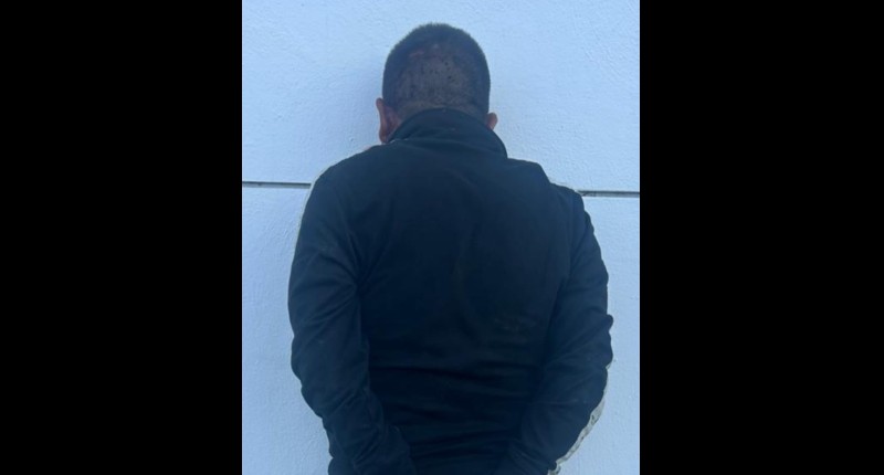 RESCATAN Y DETIENEN A SUJETO QUE ESTABA SIENDO LINCHADO EN VNSA, EN AGS,  ACUSADO DEL ABUSO SEXUAL DE UNA ADOLESCENTE DE 14 AÑOS 
