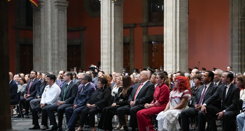TERE JIMÉNEZ ASISTE AL SEGUNDO INFORME DE LA PRESIDENTA CLAUDIA SHEINBAUM Y REAFIRMA COORDINACIÓN CON LA FEDERACIÓN