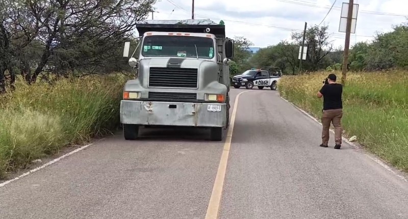 TRÁGICO ACCIDENTE EN LA CARRETERA 66 DEJA A UN JOVEN MOTOCICLISTA SIN VIDA TRAS SER ARROLLADO POR UN CAMIÓN DE VOLTEO