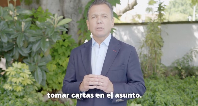VIDEO| GOBERNADOR DE JAL RECONOCE ERRORES EN PROTESTA POR AGUA SUCIA Y ACLARA QUE NO PRIVATIZARÁ EL AGUA 